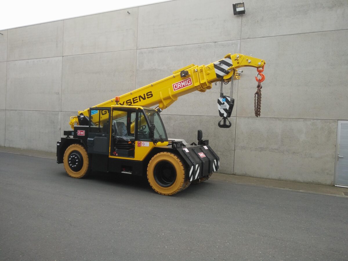 Ormig Pick & Carry Electric Crane 25 tmE Shree Balaji